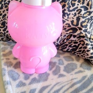 Hello kitty Katty plastic water bottle NWOT
